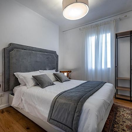 Jcl First Apt In The Hearth Of Firenze Bagian luar foto