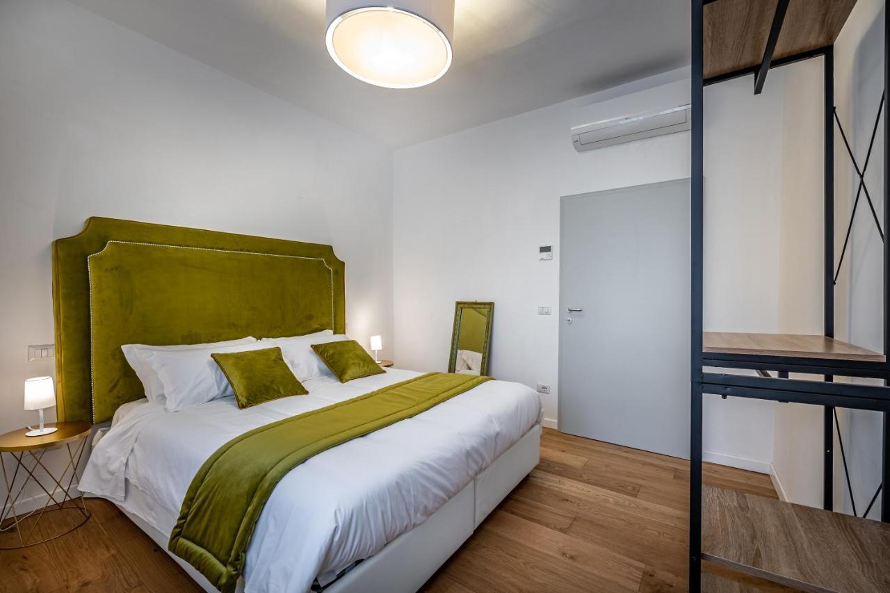 Jcl First Apt In The Hearth Of Firenze Bagian luar foto
