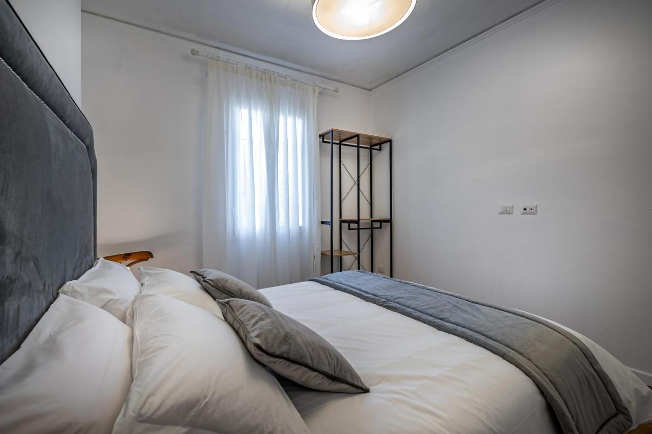 Jcl First Apt In The Hearth Of Firenze Bagian luar foto